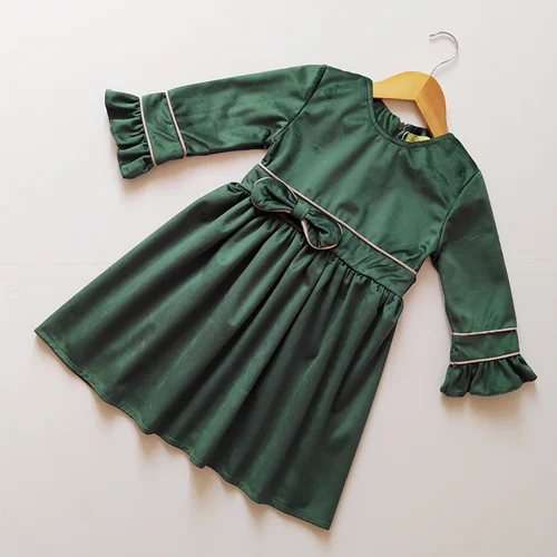 پیراهن دخترانه آستین بلند پاپیونی مخمل رنگ سبز یشمی4 تا 10 سال
